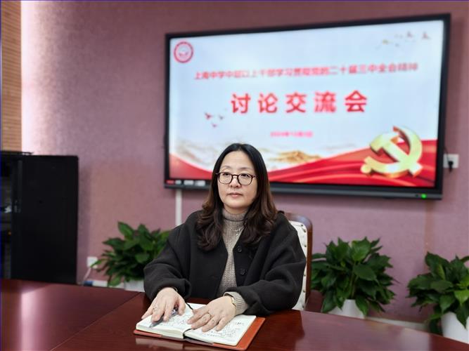 朱小华.jpg 朱小华.jpg