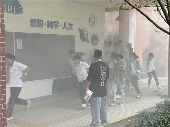 微信图片_20251127092052_56_4.jpg 微信图片_20251127092052_56_4.jpg